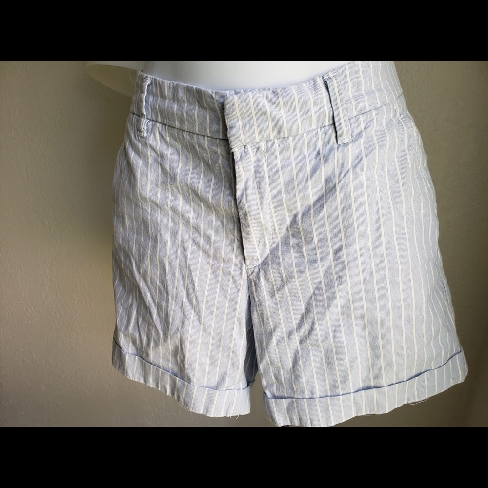 Shorts women
